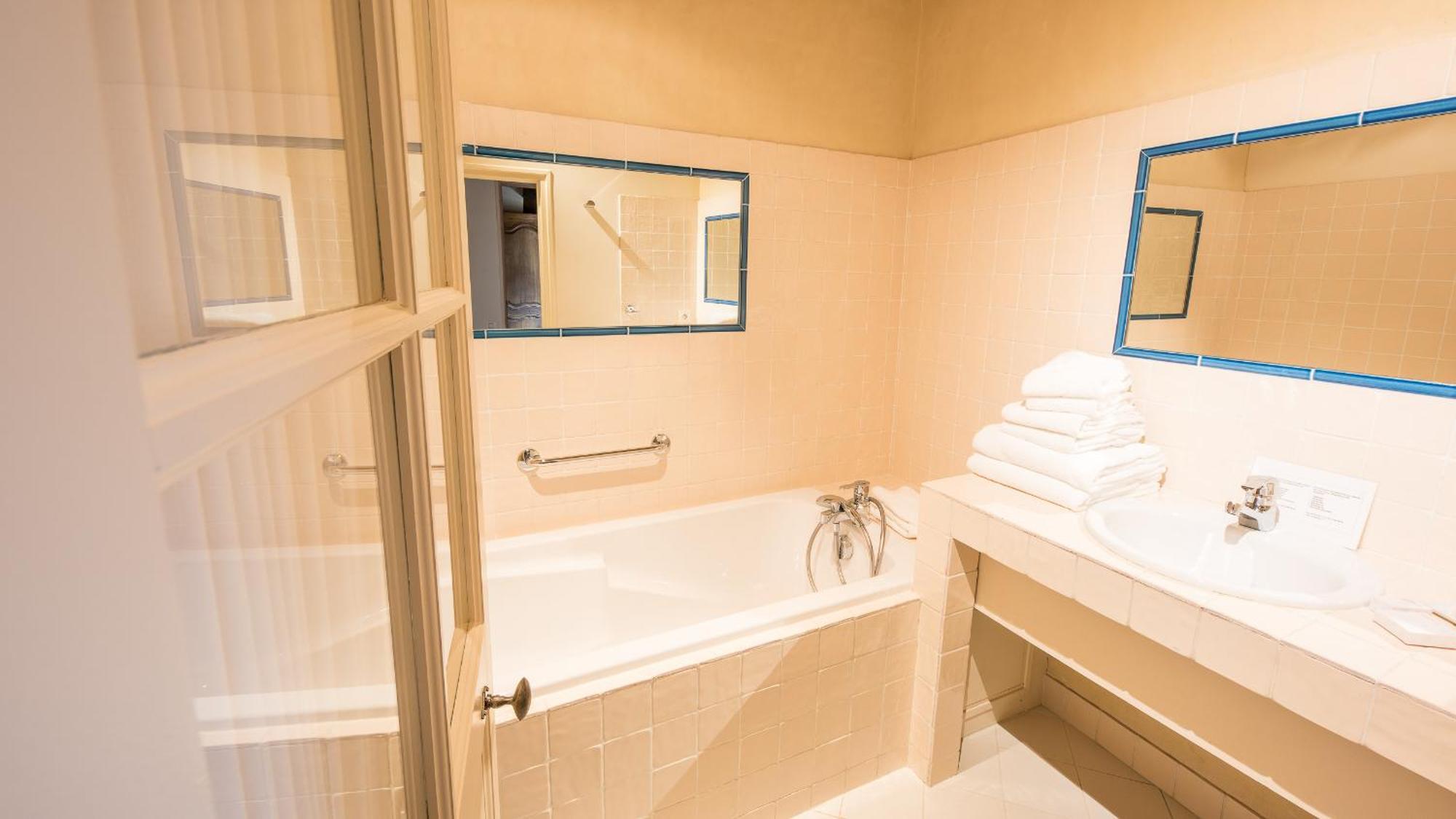 Le Champ Des Oiseaux Hotel & Spa Troyes Kültér fotó